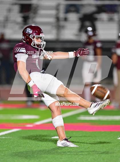 Thumbnail 1 in Columbus vs Troy (UIL 3A D1 Football Bi District) photogallery.