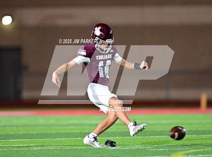 Thumbnail 3 in Columbus vs Troy (UIL 3A D1 Football Bi District) photogallery.