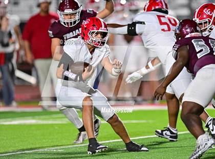 Thumbnail 2 in Columbus vs Troy (UIL 3A D1 Football Bi District) photogallery.