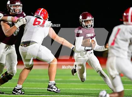 Thumbnail 2 in Columbus vs Troy (UIL 3A D1 Football Bi District) photogallery.