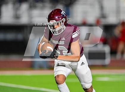 Thumbnail 1 in Columbus vs Troy (UIL 3A D1 Football Bi District) photogallery.