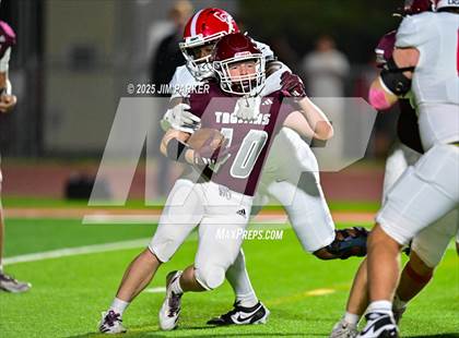 Thumbnail 1 in Columbus vs Troy (UIL 3A D1 Football Bi District) photogallery.
