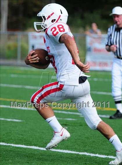 Thumbnail 3 in JV: Branford @ Notre Dame photogallery.