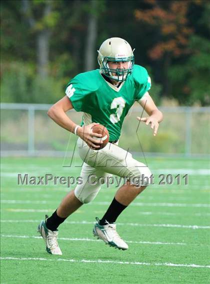 Thumbnail 3 in JV: Branford @ Notre Dame photogallery.