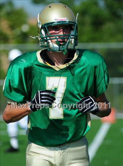 Thumbnail 2 in JV: Branford @ Notre Dame photogallery.