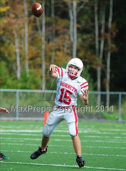 Thumbnail 2 in JV: Branford @ Notre Dame photogallery.