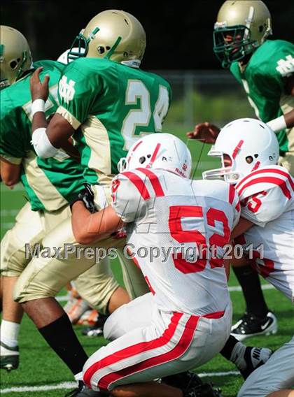 Thumbnail 3 in JV: Branford @ Notre Dame photogallery.