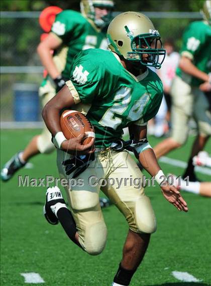 Thumbnail 3 in JV: Branford @ Notre Dame photogallery.