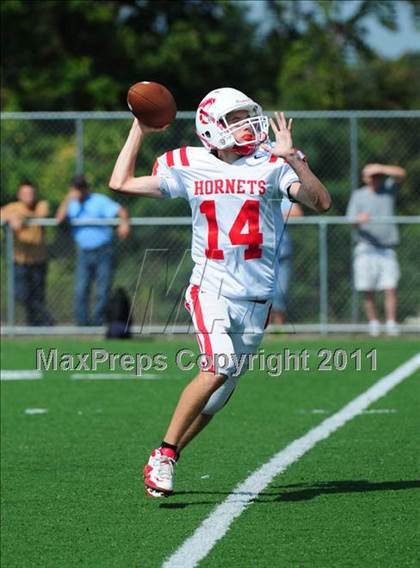 Thumbnail 1 in JV: Branford @ Notre Dame photogallery.
