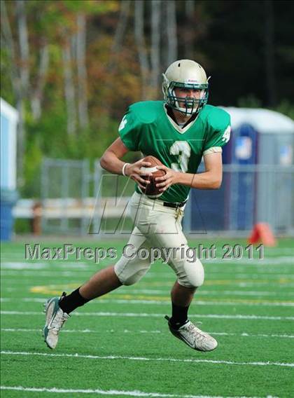 Thumbnail 2 in JV: Branford @ Notre Dame photogallery.
