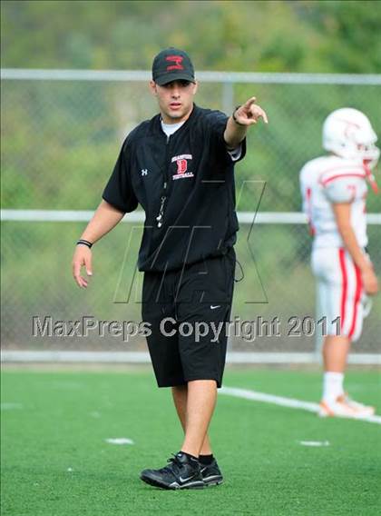 Thumbnail 3 in JV: Branford @ Notre Dame photogallery.