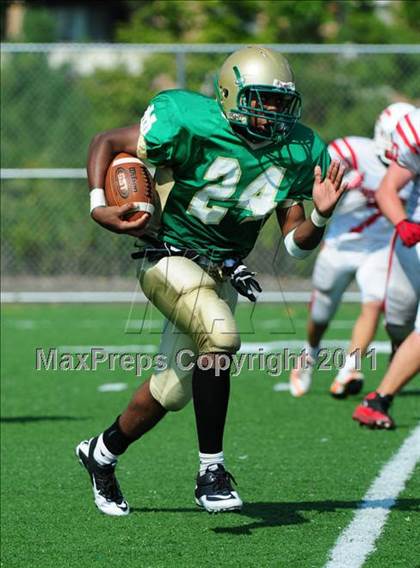 Thumbnail 2 in JV: Branford @ Notre Dame photogallery.