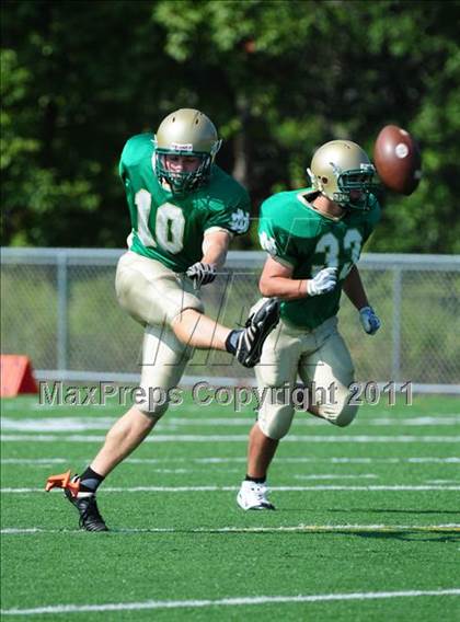 Thumbnail 1 in JV: Branford @ Notre Dame photogallery.