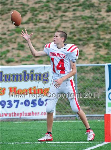 Thumbnail 2 in JV: Branford @ Notre Dame photogallery.