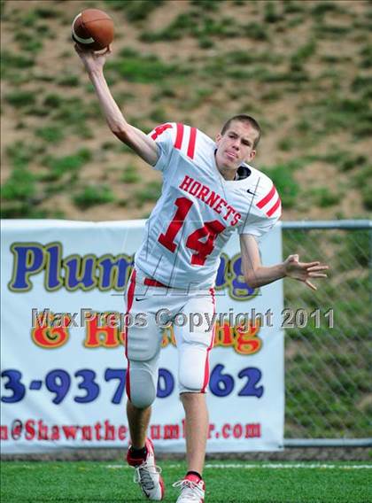 Thumbnail 3 in JV: Branford @ Notre Dame photogallery.