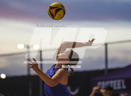 Thumbnail 2 in O'Connor vs Xavier @ Casteel  (AIA Division I Pairs Final) photogallery.