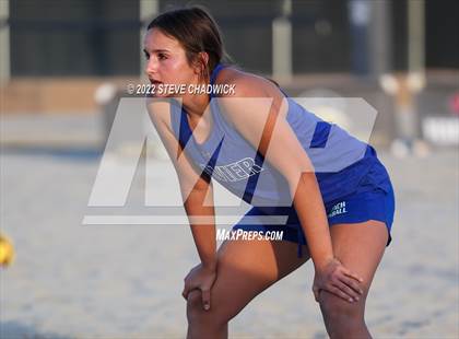 Thumbnail 3 in O'Connor vs Xavier @ Casteel  (AIA Division I Pairs Final) photogallery.