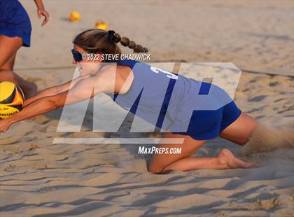 Thumbnail 1 in O'Connor vs Xavier @ Casteel  (AIA Division I Pairs Final) photogallery.