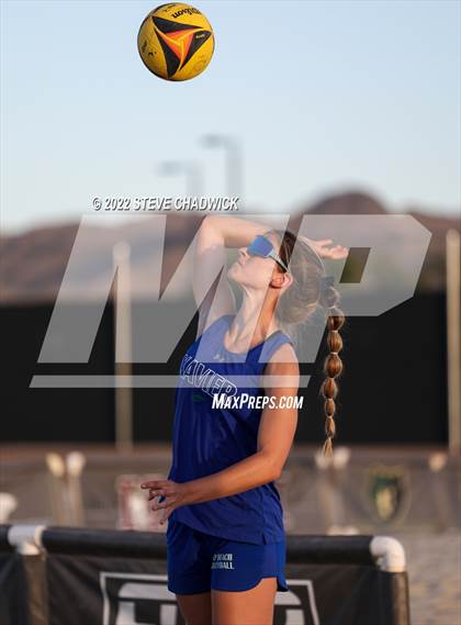 Thumbnail 3 in O'Connor vs Xavier @ Casteel  (AIA Division I Pairs Final) photogallery.