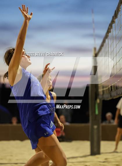 Thumbnail 1 in O'Connor vs Xavier @ Casteel  (AIA Division I Pairs Final) photogallery.