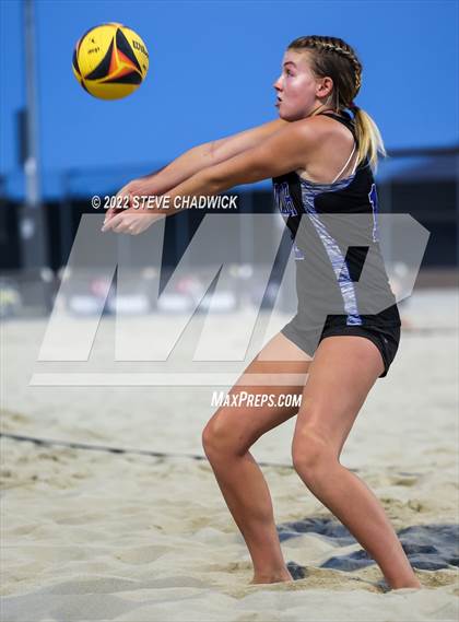 Thumbnail 1 in O'Connor vs Xavier @ Casteel  (AIA Division I Pairs Final) photogallery.