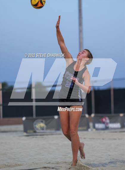 Thumbnail 1 in O'Connor vs Xavier @ Casteel  (AIA Division I Pairs Final) photogallery.