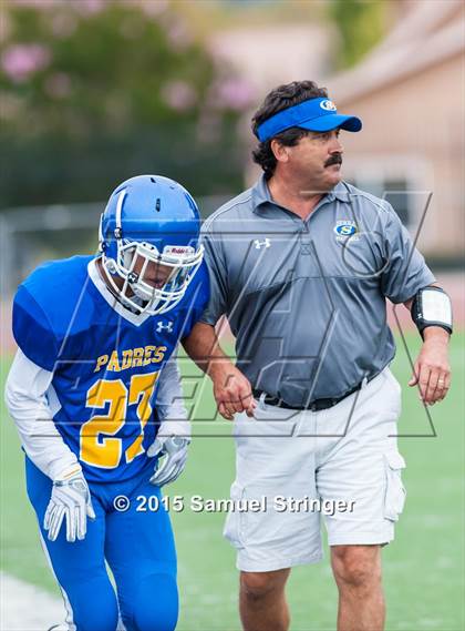 Thumbnail 1 in JV: Notre Dame (SO) @ Serra photogallery.