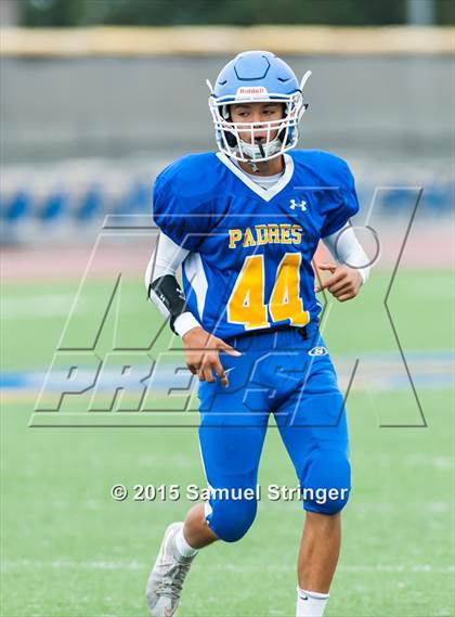 Thumbnail 2 in JV: Notre Dame (SO) @ Serra photogallery.