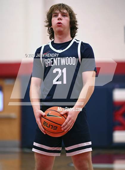 Thumbnail 2 in Brentwood School vs. Desert Vista (Tarkanian Classic) photogallery.
