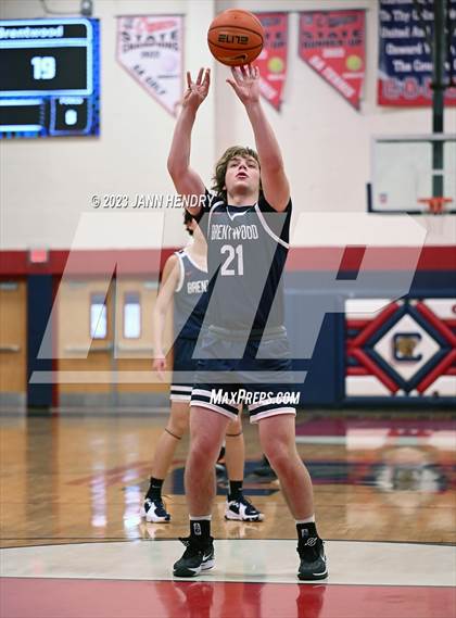 Thumbnail 1 in Brentwood School vs. Desert Vista (Tarkanian Classic) photogallery.