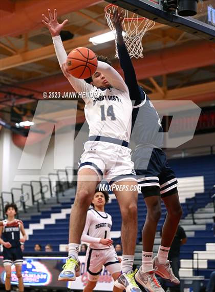 Thumbnail 1 in Brentwood School vs. Desert Vista (Tarkanian Classic) photogallery.