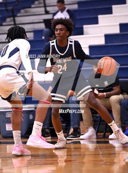 Thumbnail 3 in Brentwood School vs. Desert Vista (Tarkanian Classic) photogallery.