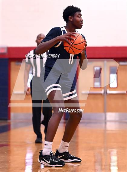 Thumbnail 2 in Brentwood School vs. Desert Vista (Tarkanian Classic) photogallery.