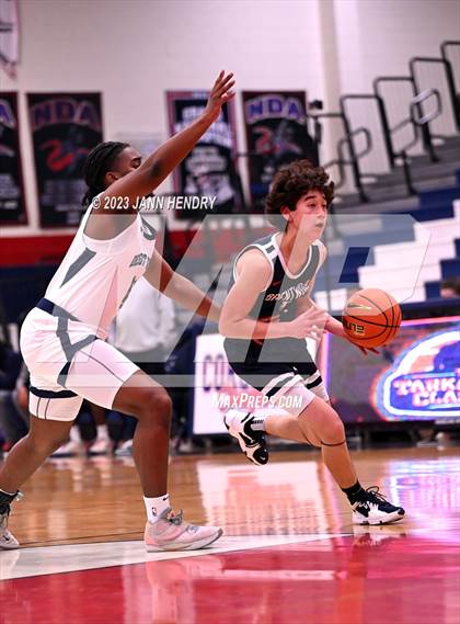 Thumbnail 1 in Brentwood School vs. Desert Vista (Tarkanian Classic) photogallery.