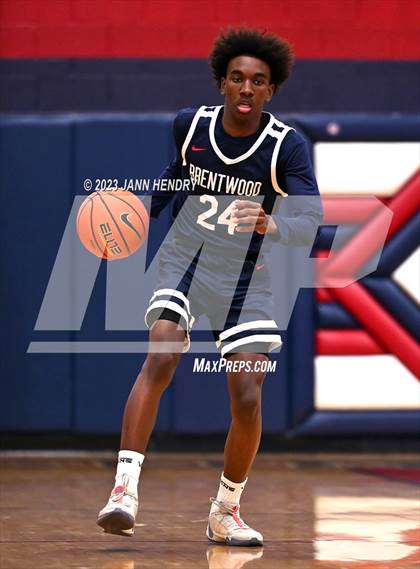 Thumbnail 1 in Brentwood School vs. Desert Vista (Tarkanian Classic) photogallery.