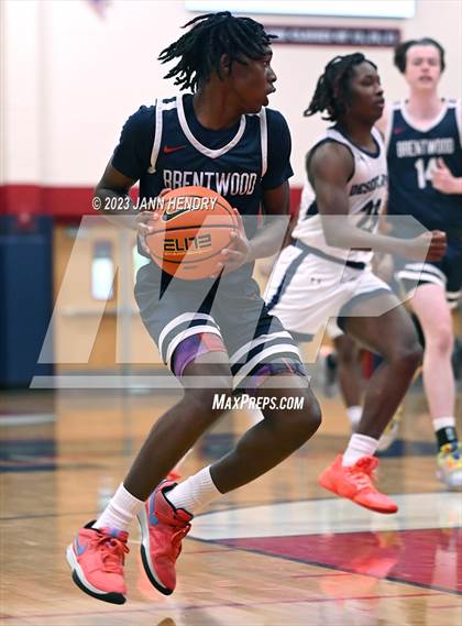 Thumbnail 3 in Brentwood School vs. Desert Vista (Tarkanian Classic) photogallery.