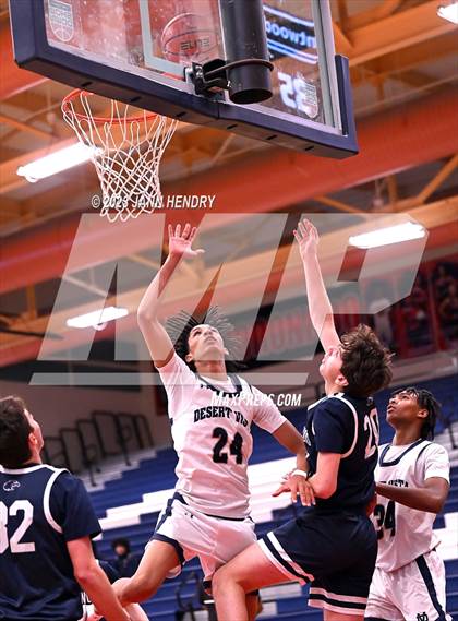 Thumbnail 3 in Brentwood School vs. Desert Vista (Tarkanian Classic) photogallery.