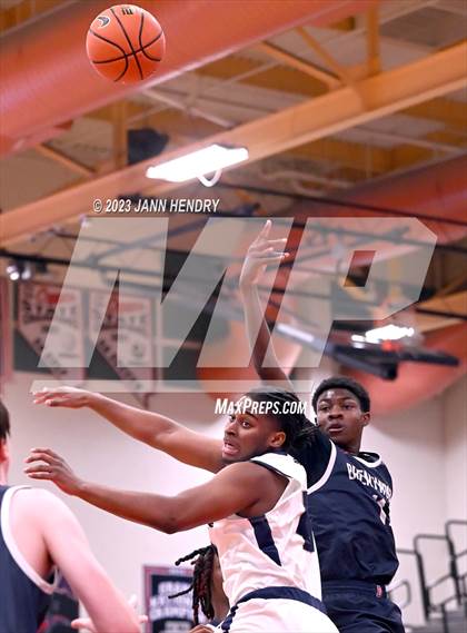 Thumbnail 1 in Brentwood School vs. Desert Vista (Tarkanian Classic) photogallery.