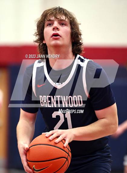 Thumbnail 3 in Brentwood School vs. Desert Vista (Tarkanian Classic) photogallery.