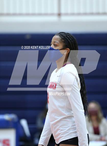 Thumbnail 3 in L'Anse Creuse vs. Cousino (MHSAA District Semifinal) photogallery.