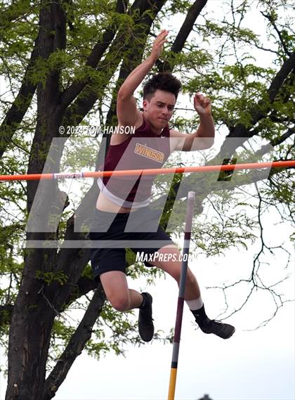 Thumbnail 1 in CHSAA 4A Finals (Pole Vault) photogallery.