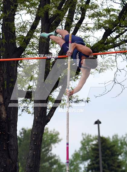 Thumbnail 3 in CHSAA 4A Finals (Pole Vault) photogallery.
