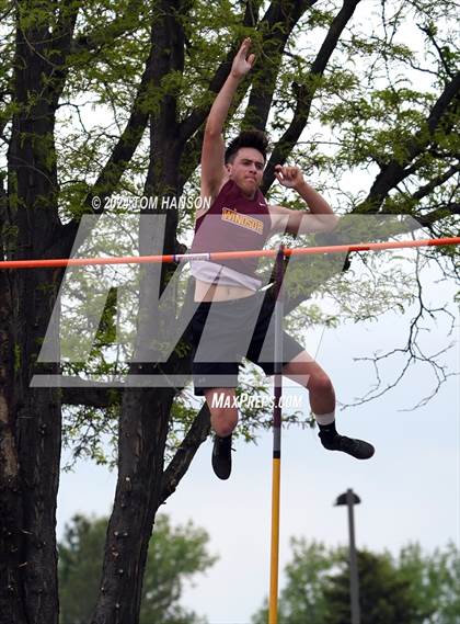 Thumbnail 3 in CHSAA 4A Finals (Pole Vault) photogallery.