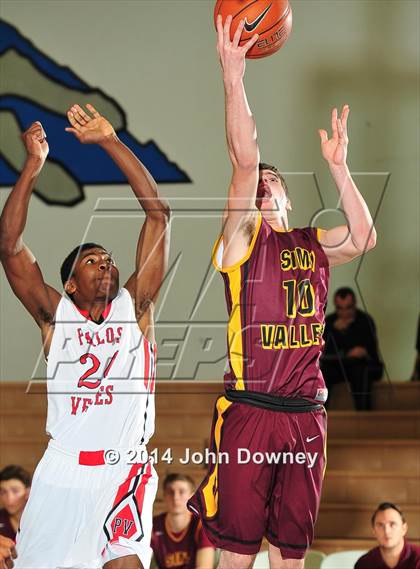 Thumbnail 1 in Palos Verdes @ Simi Valley (MaxPreps Holiday Classic) photogallery.