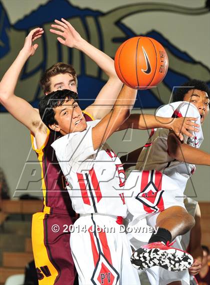 Thumbnail 3 in Palos Verdes @ Simi Valley (MaxPreps Holiday Classic) photogallery.