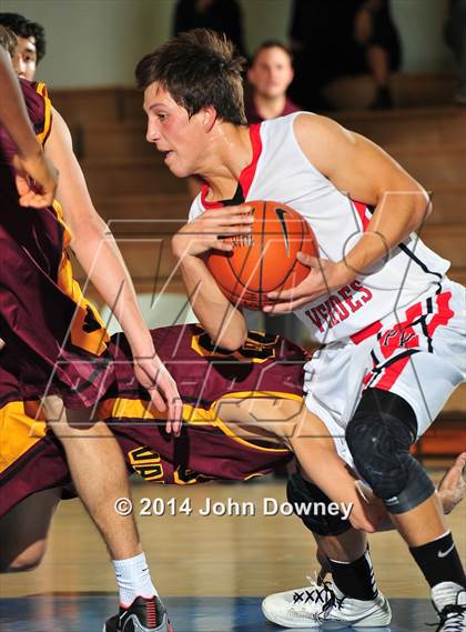 Thumbnail 2 in Palos Verdes @ Simi Valley (MaxPreps Holiday Classic) photogallery.