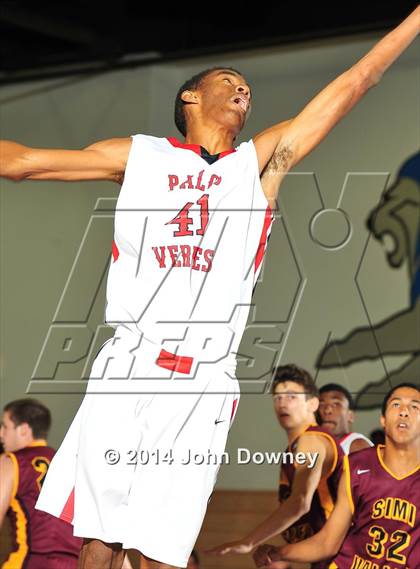 Thumbnail 2 in Palos Verdes @ Simi Valley (MaxPreps Holiday Classic) photogallery.