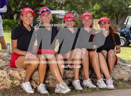 Thumbnail 2 in UIL 5A Golf Finals photogallery.