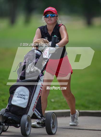Thumbnail 2 in UIL 5A Golf Finals photogallery.