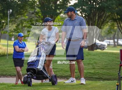 Thumbnail 2 in UIL 5A Golf Finals photogallery.